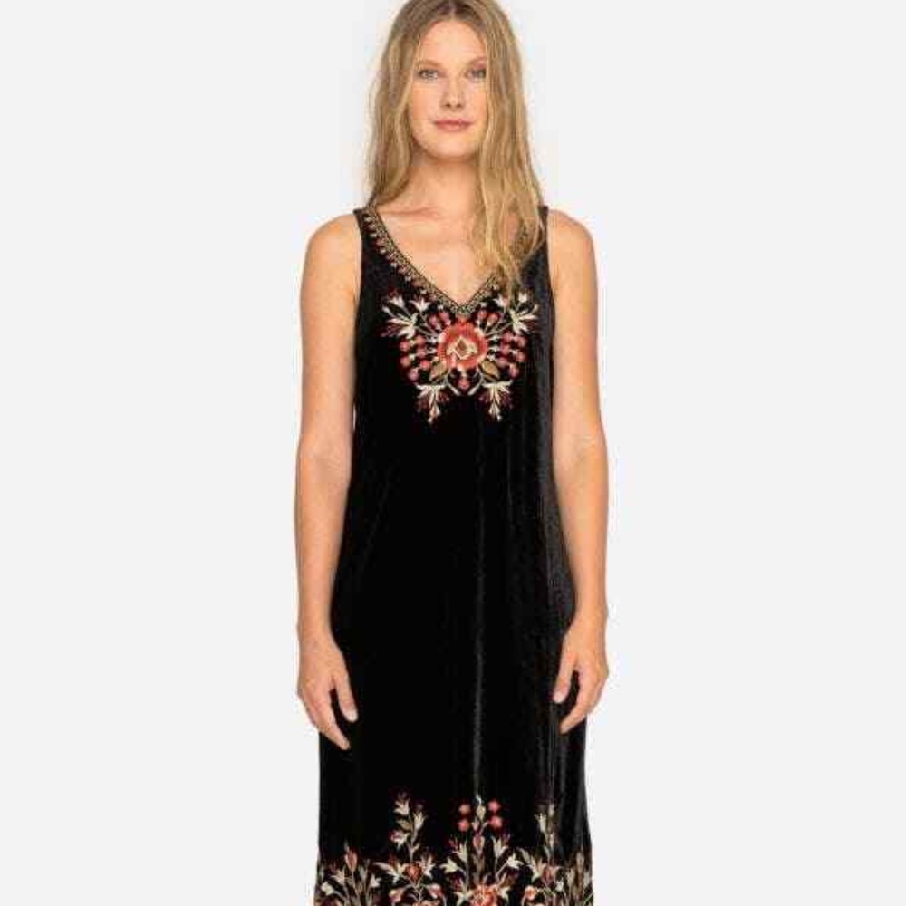 NWT! Johnny Was Eleanor Black Velvet Embroidered Dress! XS